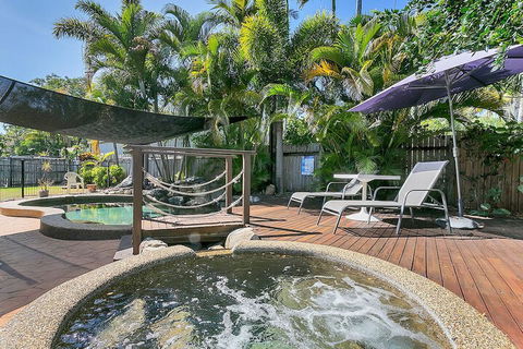 Beachcomber - Bed n Breakfasts 1