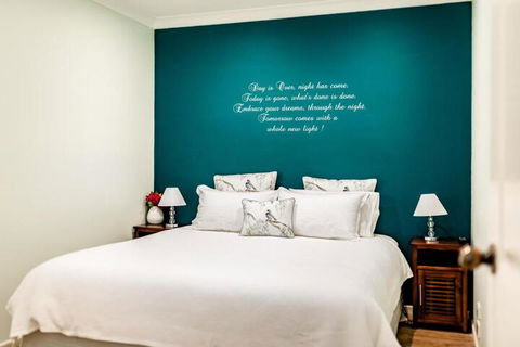 Alarks Nest - Bed n Breakfasts 3
