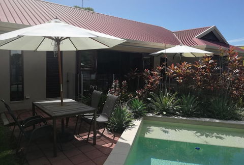 Latania Luxury Villas - Bed n Breakfasts 6