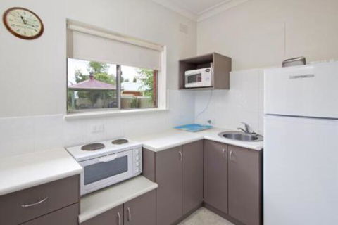 Abbey Apartments - Accommodation Australia 6