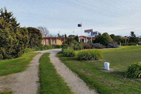 Lake Bolac Motel - Accommodation Australia 1