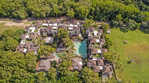 Apartment 316 At Sea Temple Palm Cove - Bed n Breakfasts 2