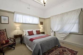 Angobys Of Kyneton - Local Tourism 0