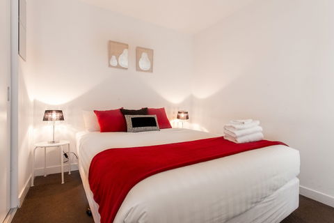 ABC Accommodation - 534 Flinders - Local Tourism 0