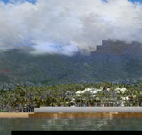 Alamanda Palm Cove by Lancemore - Bed n Breakfasts