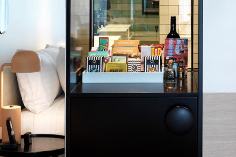 QT Bondi - Accommodation Australia 3