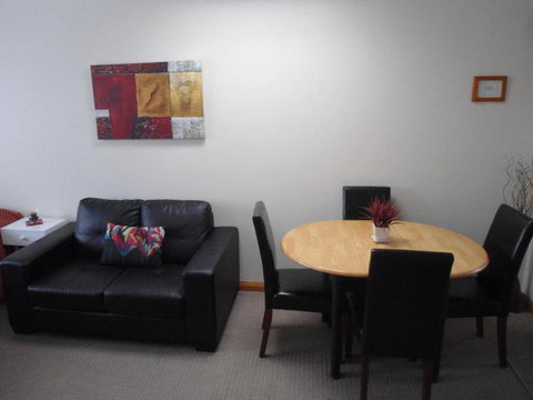 Ashwood Apartment Bellerive - Local Tourism 6