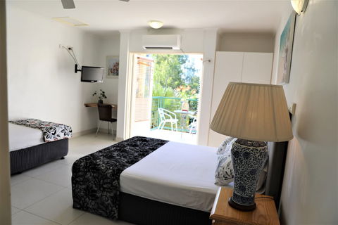 Peninsula Apartments Darwin - Local Tourism 6