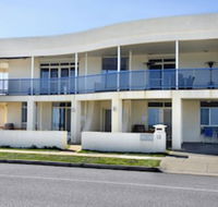Seaview Sunset Holiday Apartments - Accommodation Australia