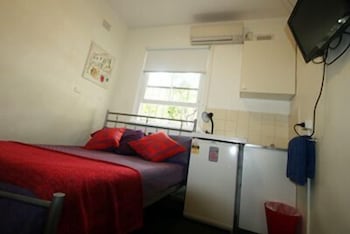Zing Backpackers - Accommodation Australia 6