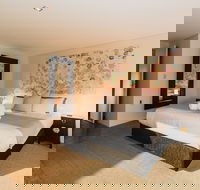 The Roozen Residence - Accommodation Australia
