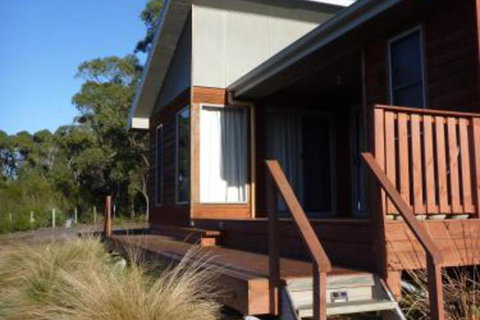 Yakkalla Holiday Cottage - Accommodation Australia 0