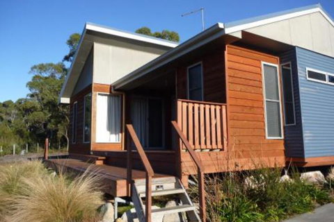 Yakkalla Holiday Cottage - Accommodation Australia 3