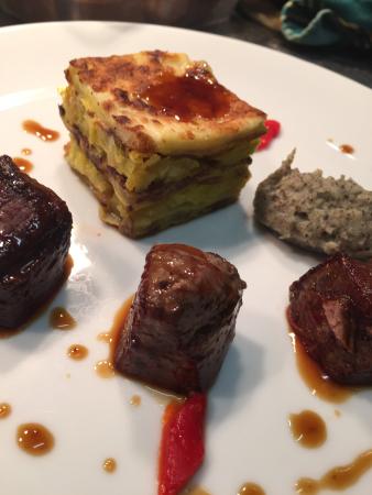 The Laneway Lounge - Local Tourism 0