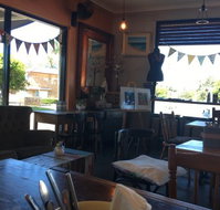 Two Birds Gallery Cafe - Local Tourism