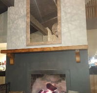 One Tree Hill Hotel - Accommodation Australia