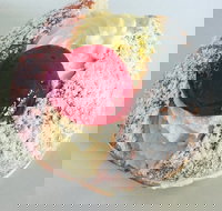 Daniel's Donuts - Accommodation Australia