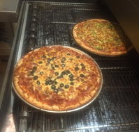 Mama Boys Pizza - Local Tourism