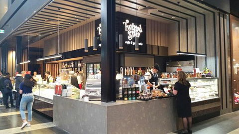 Twisted Sista Cafe And Gelateria - Accommodation Australia 0