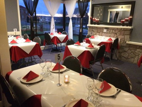 Taj Mahal Authentic Indian Restaurant - Local Tourism 0