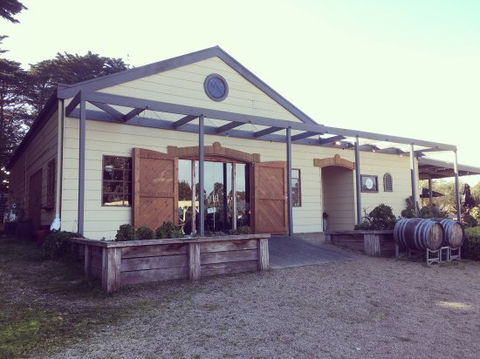 Barn & Co - Accommodation Australia 0