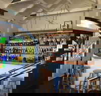Artisan Kitchen and Wine Bar - Accommodation Australia