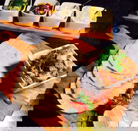 Chally's Bar and Bistro - Accommodation Australia