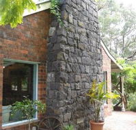 Hummingbird Eco Retreat - Harvest Garden Restaurant - Accommodation Australia