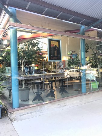 Mount Beauty Bakery - Accommodation Australia 0
