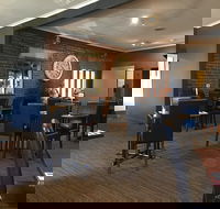 The Darnum Hotel Pub - Accommodation Australia