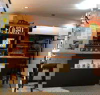 Flight Bar And Bottle Shop - Accommodation Australia
