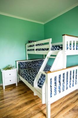 The 12 Apostles Inn / Princetown Tavern - Bed n Breakfasts 2