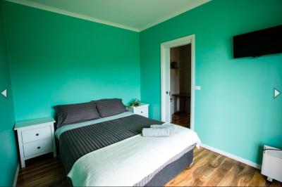 The 12 Apostles Inn / Princetown Tavern - Bed n Breakfasts 13