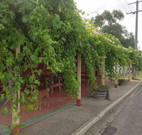 Landsborough Hotel - Bed n Breakfasts