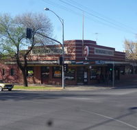 Newmarket Hotel  Bakery - Accommodation Australia
