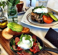 Table 1 Espresso - Accommodation Australia