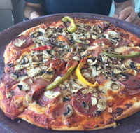 Russos Pizzeria - Accommodation Australia