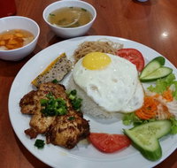 Huong Xua Restaurant - Bed n Breakfasts