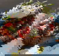 Jonas Cafe - Accommodation Australia