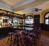 The Rag and Famish Hotel - Accommodation Australia