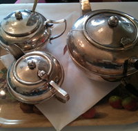 Cafe Parisienne Bowral - Bed n Breakfasts