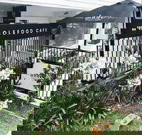 Three Donkeys Wholefood Cafe - Local Tourism