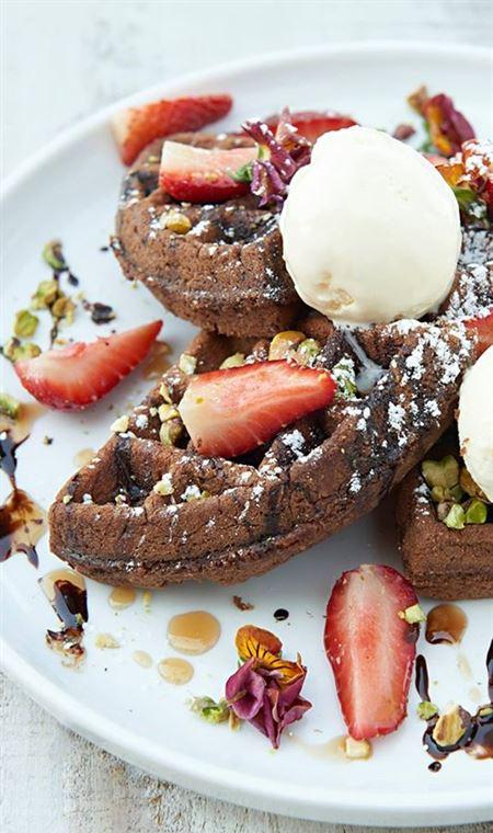 Albert & Moore - Accommodation Australia 2