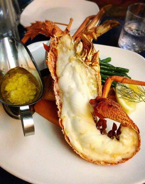 Barnacle Bill's Seafood Inn - Accommodation Australia 7