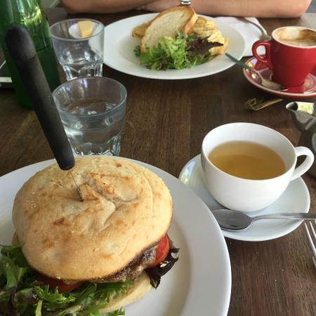 Cafe Ism - Accommodation Australia 0