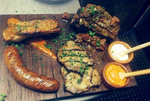 Las Tapas - Accommodation Australia 11