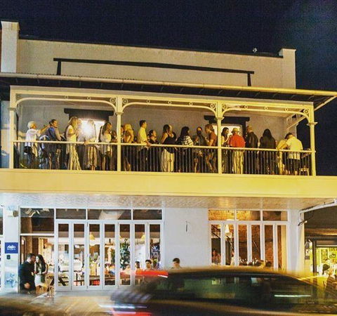 Victoria Hotel Bistro - Accommodation Australia 14