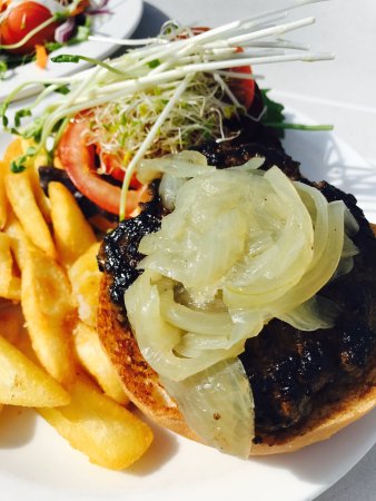 Adelaide Hotel - Local Tourism 0