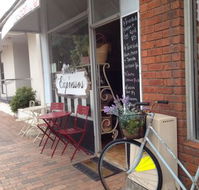 House Of Expressos - Accommodation Australia