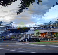 Commercial Hotel Redbank - Local Tourism